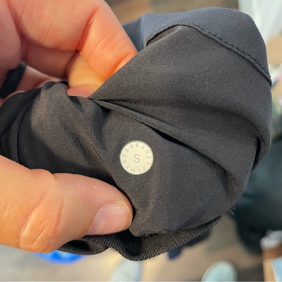 Lululemon Great Wall Pant 32” Black Size S - Picture 10 of 10